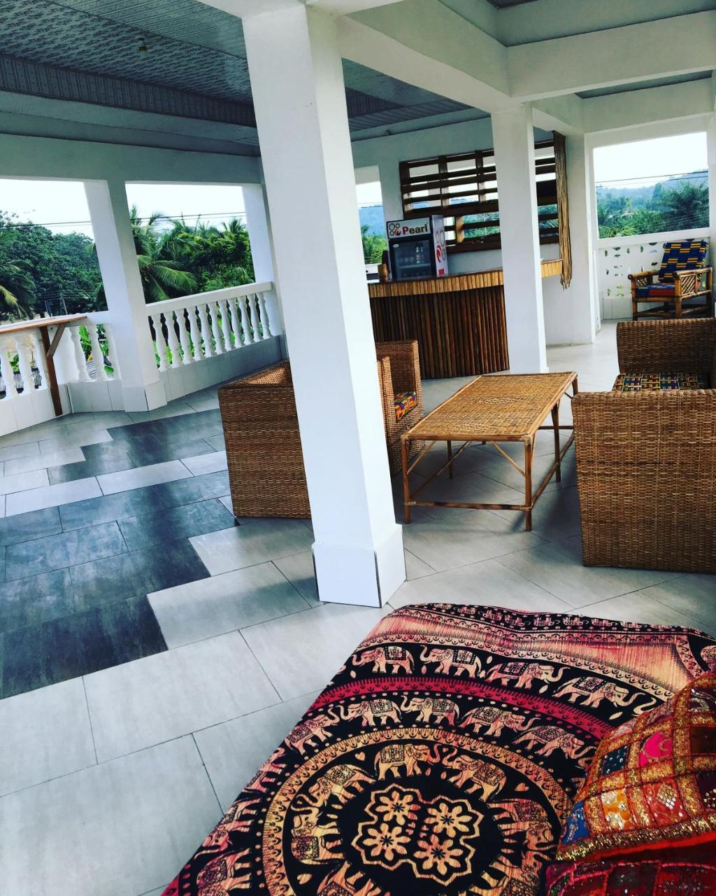 Serenity Haven Lodge Busua Zewnętrze zdjęcie